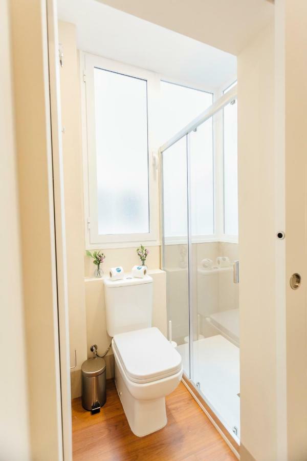 Stylish And Wide- 3Bdr 3Bth- Los Remedios Sevilha Exterior foto