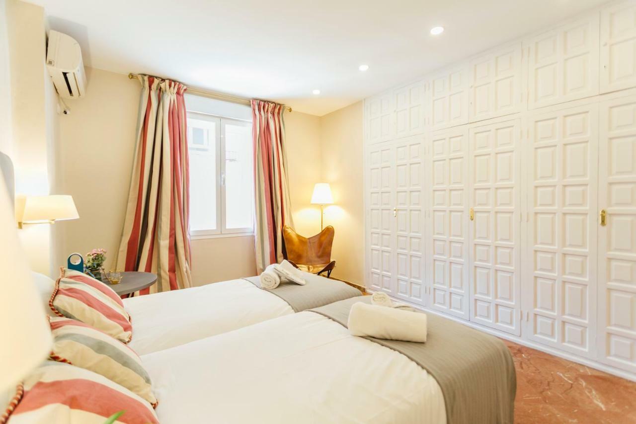 Stylish And Wide- 3Bdr 3Bth- Los Remedios Sevilha Exterior foto